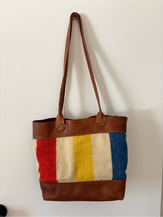 Up a Tree Cup a Tea Handbags - 1970s Hudson Bay Stripe & Leather Tote Bag in Red, Yellow, Blue - One of a Kind
